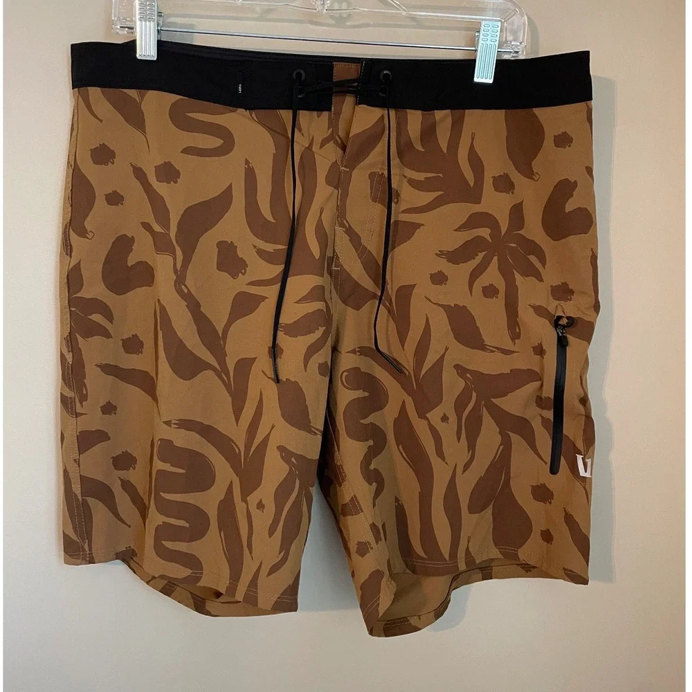 Vuori Infinity Boardshorts 8